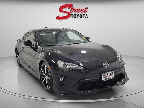 Used 2019 Toyota 86 TRD SE image 5