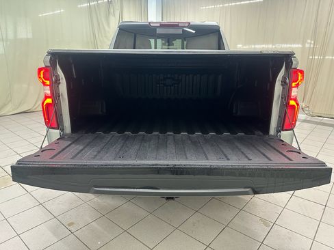 Used 2025 Chevrolet Silverado 1500 LTZ w/ LTZ Premium Package AWD/4WD image 10