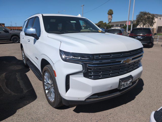 Used 2024 Chevrolet Tahoe Premier AWD/4WD image 2