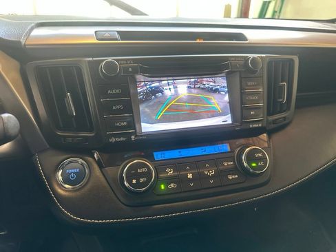 Used 2016 Toyota RAV4 XLE AWD/4WD image 20