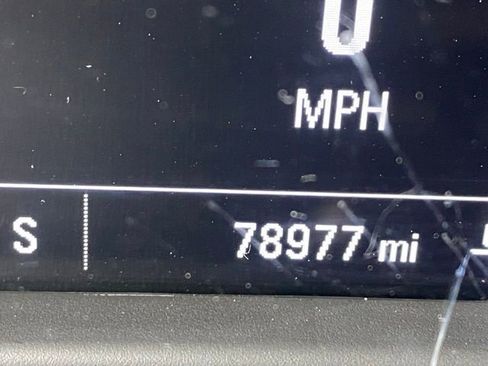 Used 2020 Chevrolet Silverado 1500 Custom w/ Custom Value Package image 27