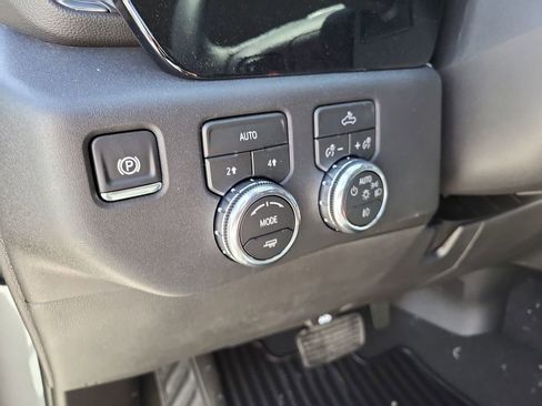 New 2026 GMC Sierra 1500 Elevation AWD/4WD image 14