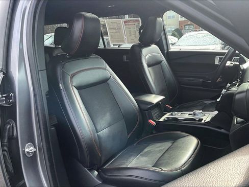 Used 2022 Ford Explorer ST-Line image 7