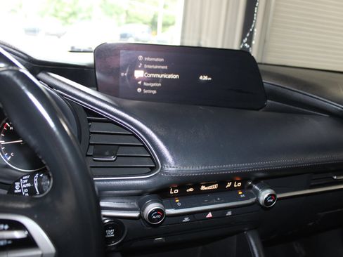 Used 2021 MAZDA MAZDA3 s FWD image 16