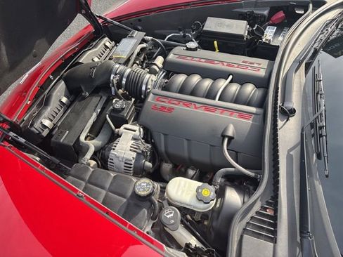 Used 2005 Chevrolet Corvette Coupe w/ Preferred Equipment Group image 54