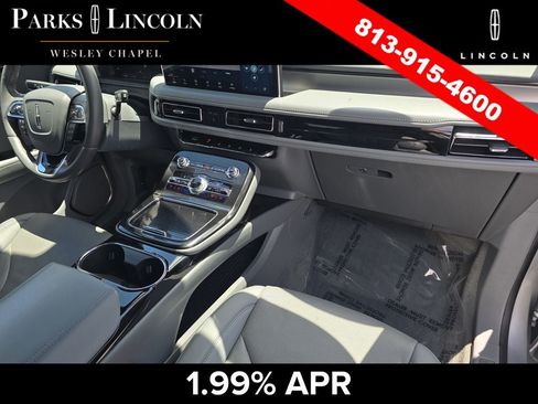 Certified 2023 Lincoln Nautilus Reserve FWD image 10