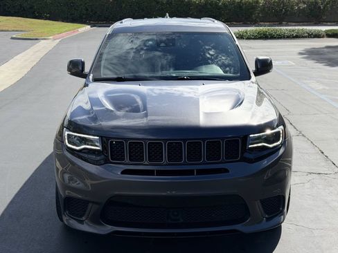 Used 2018 Jeep Grand Cherokee Trackhawk AWD/4WD image 3