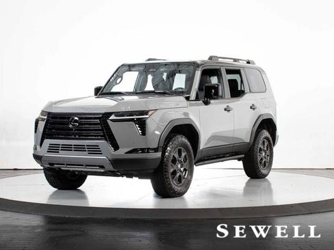 Certified 2026 Lexus GX 550 AWD/4WD image 1