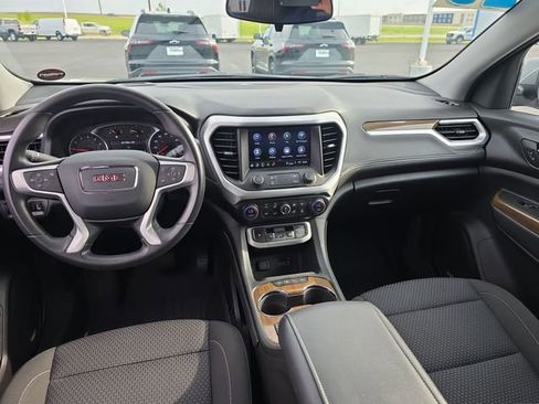 Certified 2023 GMC Acadia SLE w/ Driver Convenience Package FWD image 15
