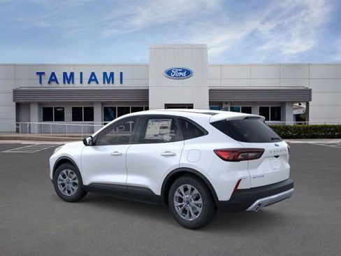 New 2026 Ford Escape Active image 4