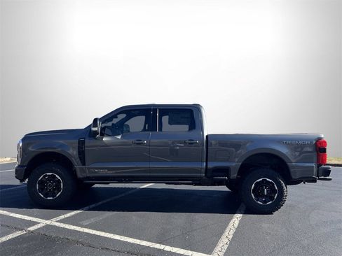 New 2026 Ford F250 Lariat w/ Tremor Off-Road Package image 28