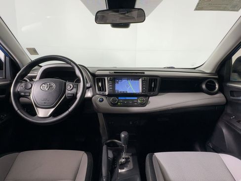 Used 2017 Toyota RAV4 XLE image 17
