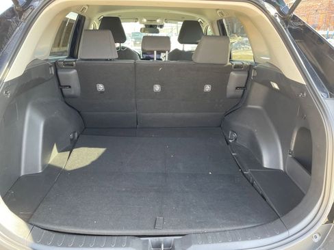 Used 2025 Toyota RAV4 XLE image 31