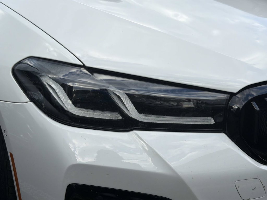 Used 2021 BMW 530i w/ M Sport Package RWD image 7