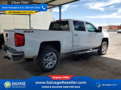 Used 2015 Chevrolet Silverado 2500 LT AWD/4WD image 4