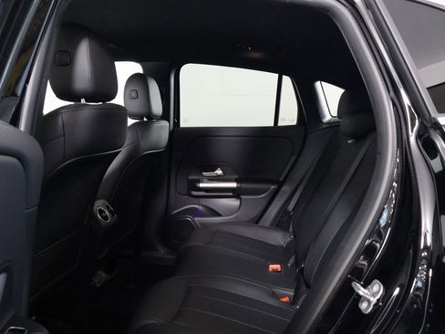 Certified 2025 Mercedes-Benz GLA 250 image 11