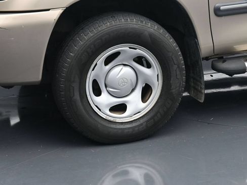 Used 2004 Toyota Tundra SR5 RWD image 12