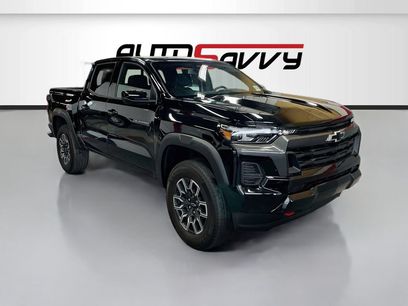 Used 2024 Chevrolet Colorado Z71 w/ Z71 Convenience Package 2