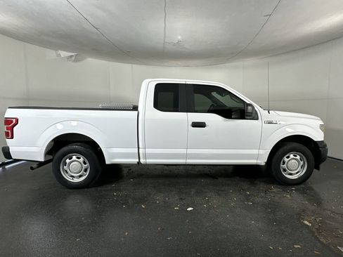 Used 2018 Ford F150 XL w/ Trailer Tow Package image 13