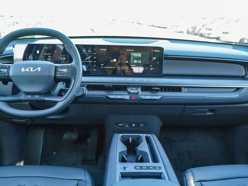 New 2026 Kia EV9 Wind image 14