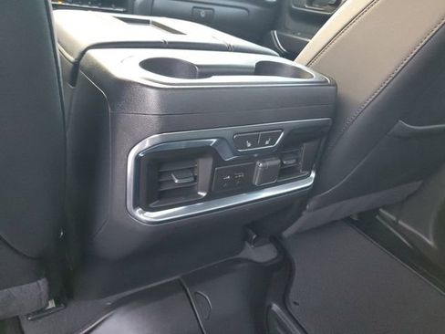 Used 2021 GMC Sierra 1500 AT4 w/ Driver Alert Package II image 16