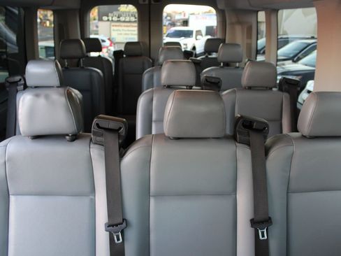 Used 2015 Ford Transit 350 XL image 22