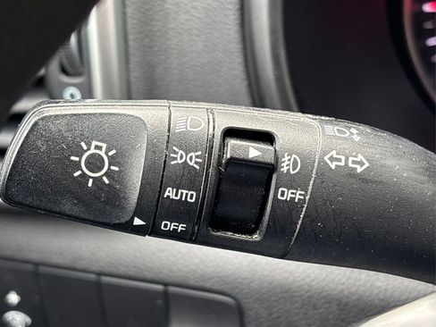 Used 2021 Kia Sportage LX image 22