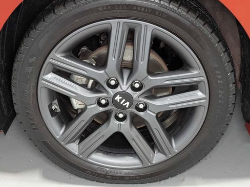 Certified 2021 Kia Forte GT-Line w/ GT-Line Premium Package image 3