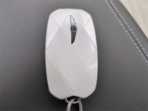 Used 2025 Genesis G70 2.5T w/ Sport Prestige Package image 29