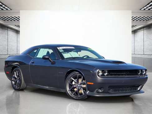 Used 2021 Dodge Challenger R/T w/ Blacktop Package RWD image 2