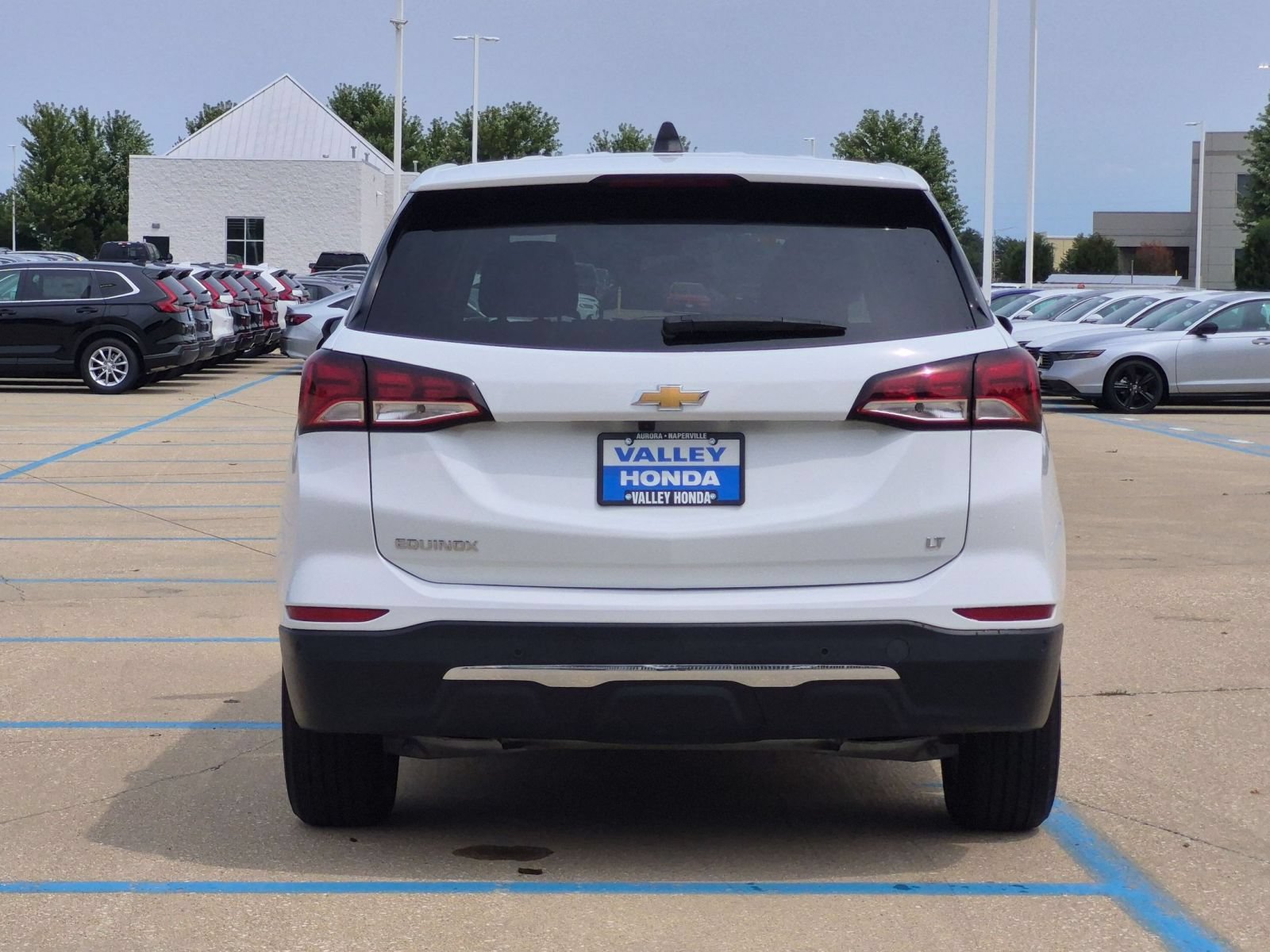 Used 2024 Chevrolet Equinox LT FWD image 7