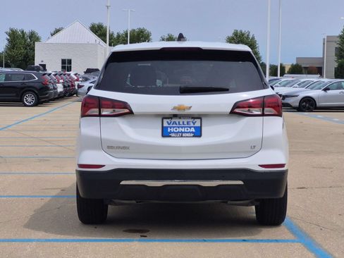 Used 2024 Chevrolet Equinox LT FWD image 7