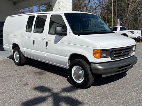 Used 2006 Ford E-250 and Econoline 250 Extended image 21
