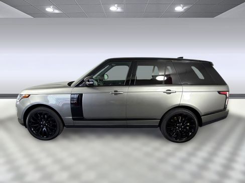 Used 2020 Land Rover Range Rover HSE image 2
