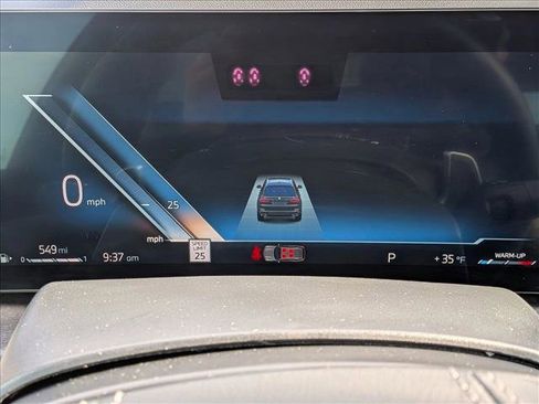 Used 2026 BMW X7 xDrive40i image 10