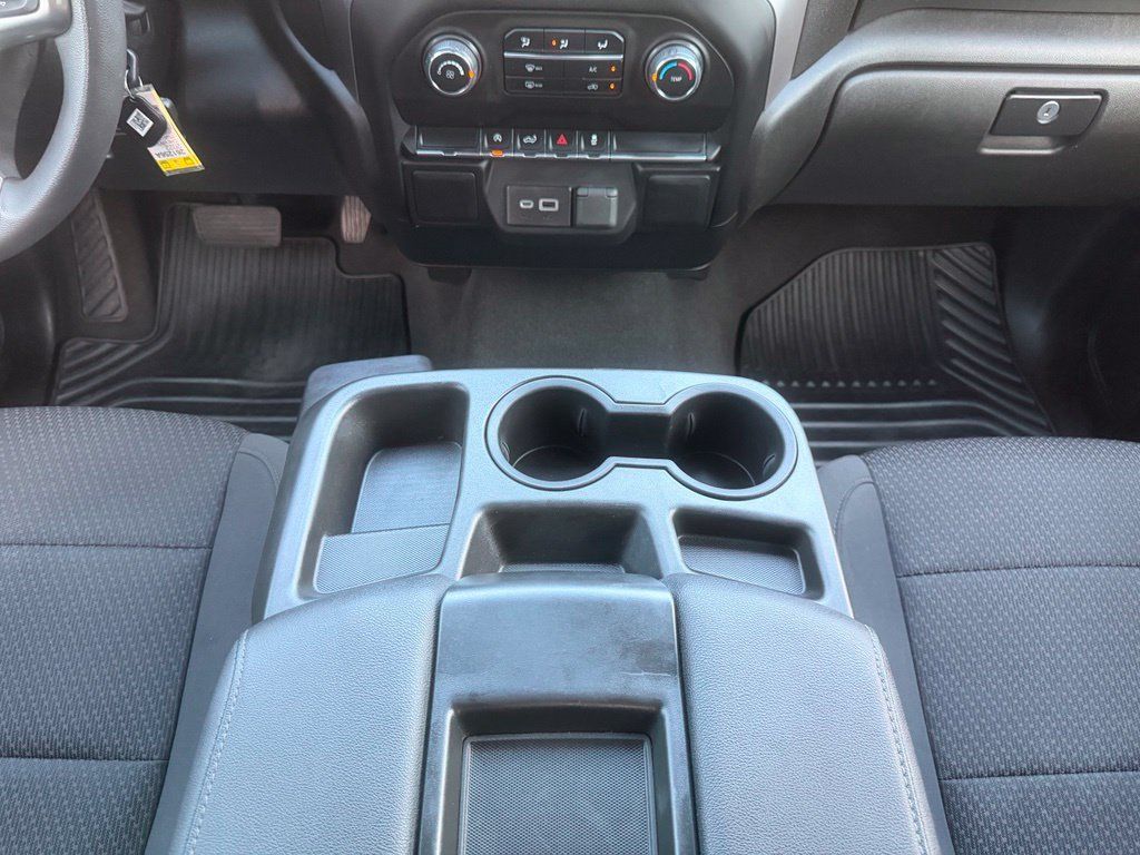 Used 2022 Chevrolet Silverado 1500 Custom w/ Safety Confidence Package AWD/4WD image 21