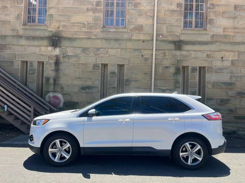 Used 2019 Ford Edge SEL w/ Equipment Group 201A FWD image 7