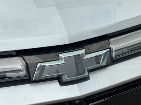 Used 2024 Chevrolet Blazer EV RS AWD/4WD image 37