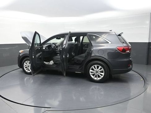 Used 2019 Kia Sorento AWD w/ LX Convenience Package image 34