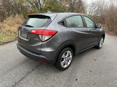 Used 2021 Honda HR-V LX image 5