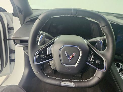 Used 2024 Chevrolet Corvette Z06 image 18