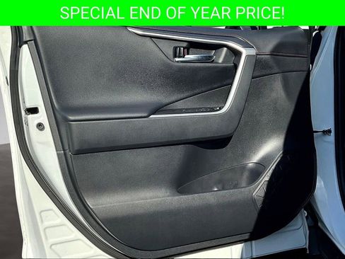 Used 2021 Toyota RAV4 TRD Off-Road image 20