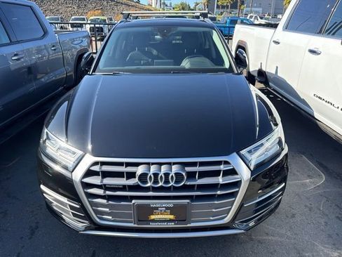 Used 2018 Audi Q5 2.0T Premium Plus w/ Premium Plus Package AWD/4WD image 2