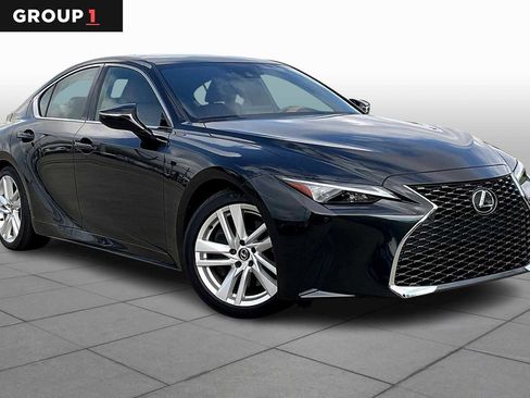 Used 2025 Lexus IS 300 w/ Comfort Package image 2