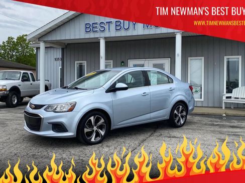 Used 2017 Chevrolet Sonic Premier FWD image 1