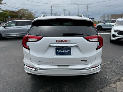 Used 2023 GMC Terrain Denali AWD/4WD image 6