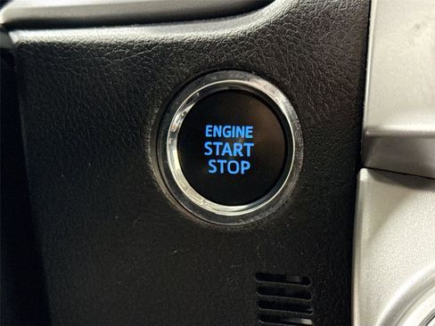 Certified 2024 Toyota 4Runner SR5 AWD/4WD image 20