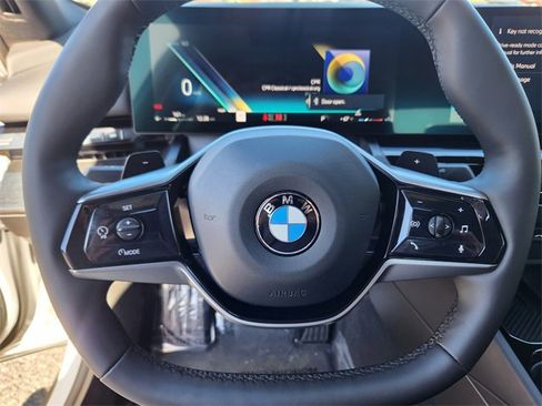 Used 2025 BMW 530i xDrive image 25