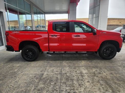Used 2020 Chevrolet Silverado 1500 LT Trail Boss AWD/4WD image 8