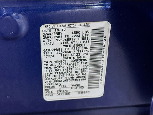 Used 2018 Nissan Rogue SV image 40